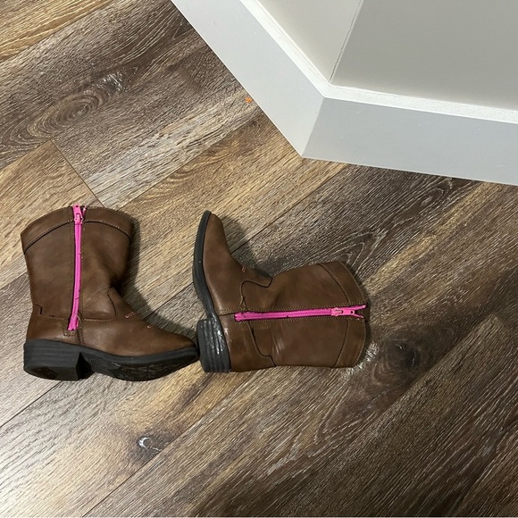 Disney Junior Minnie Mouse Girl's Kid's Cowboy
Western Style Boots Brown Size 6 - Picture 6 of 7